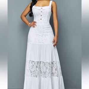 Elegant White Lace Maxi Dress